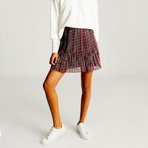 Reiss Pleated Skirt NWT Metallic Threading